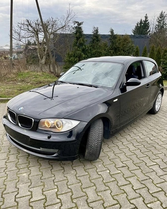 BMW Seria 1 cena 17200 przebieg: 276477, rok produkcji 2009 z Wolsztyn małe 92